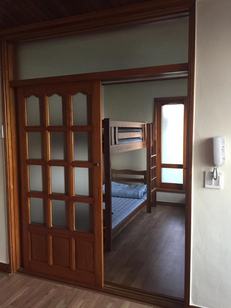 Jeju Guesthouse Esterno foto